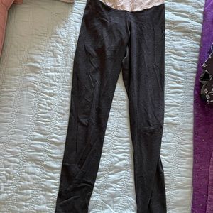 Maternity Leggings Medium